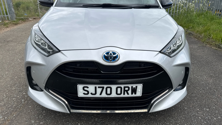 Toyota Yaris 1.5 Hybrid Dynamic 5dr CVT Hybrid Hatchback